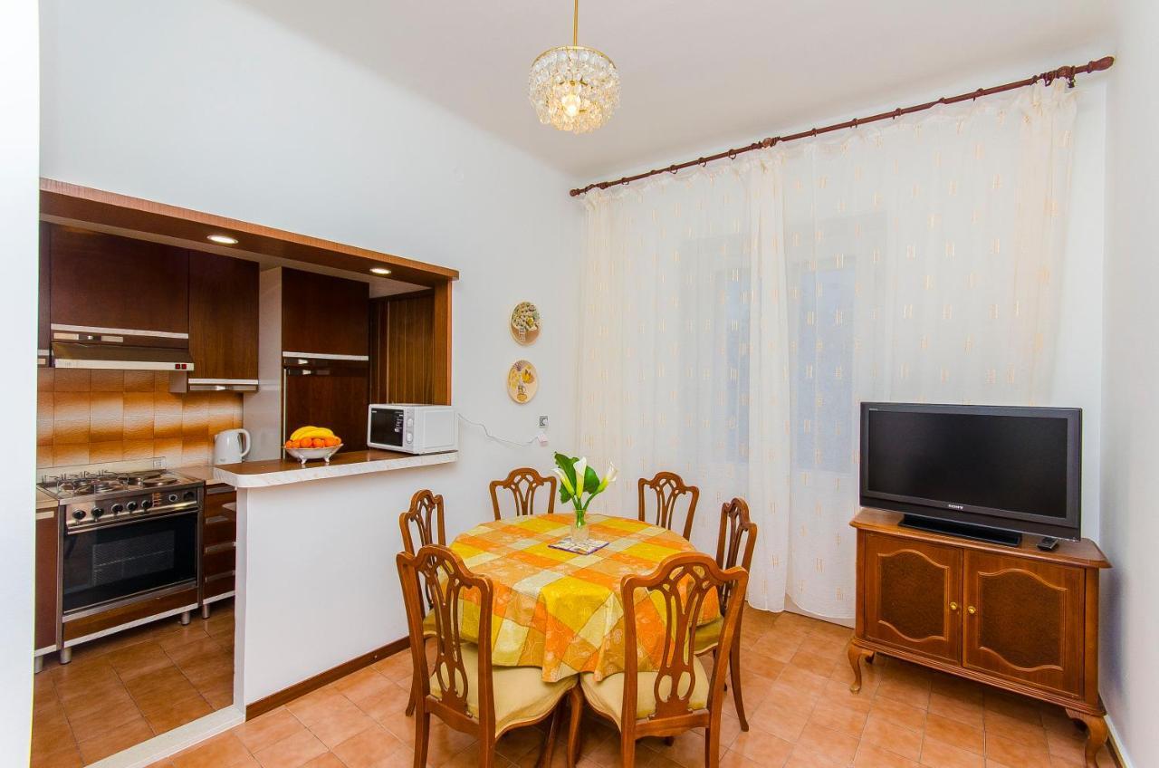 Guest House Levanda Сплит Екстериор снимка